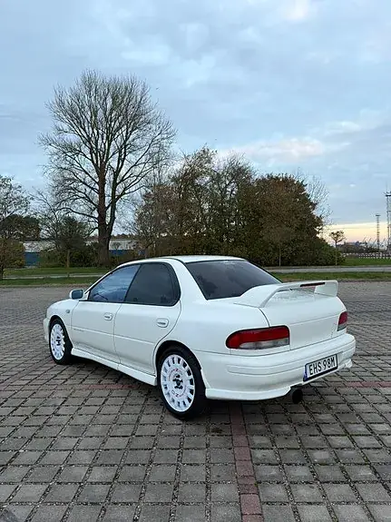 Subaru Impreza 1996 photo 4