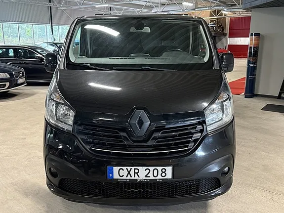 Renault Trafic 2015 photo 2
