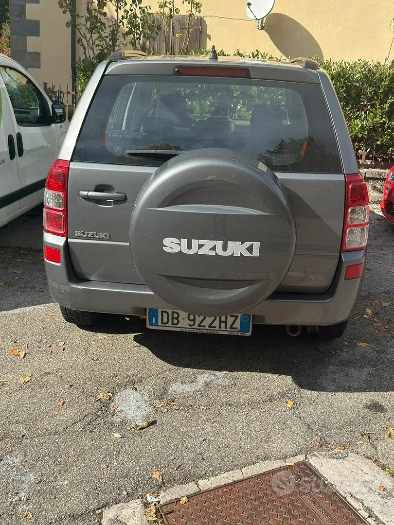 Suzuki Grand Vitara 2006 photo 4