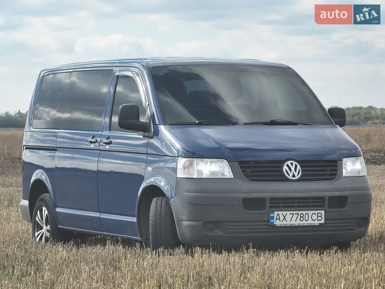 Volkswagen Transporter 2009 photo 3