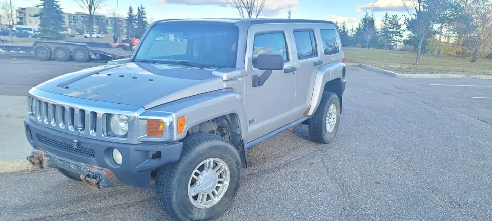 Hummer H3 2006 photo 2