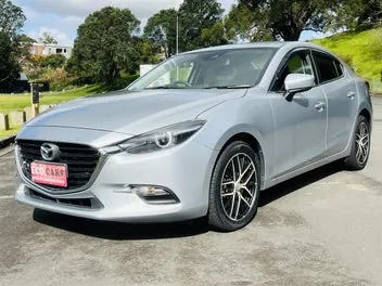 Mazda Axela 2016 photo 2