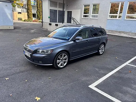 Volvo V50