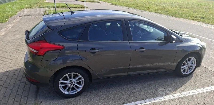 Ford Focus 2017 photo 4