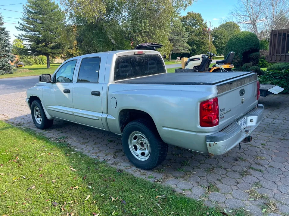 Dodge Dakota 2005 photo 3