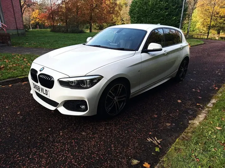 BMW 1 Series 2018 photo 3