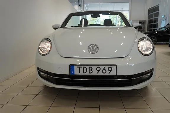 Volkswagen Beetle 2015 photo 5