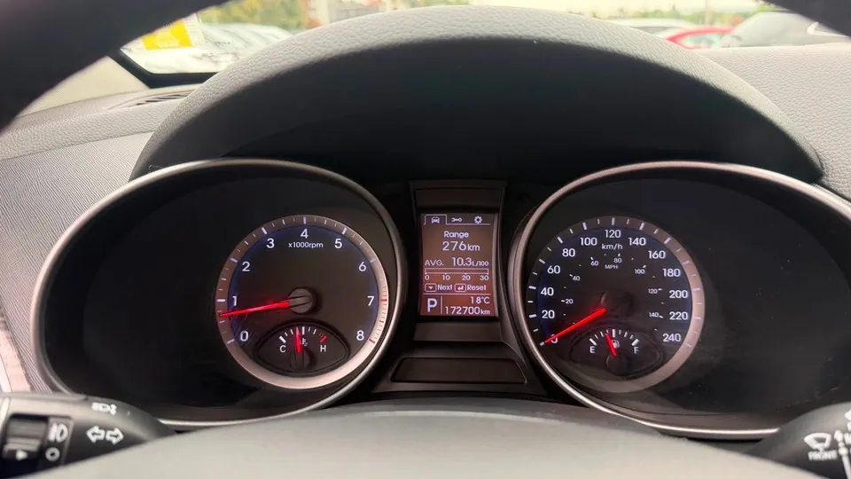 Hyundai Santa Fe 2015 photo 3