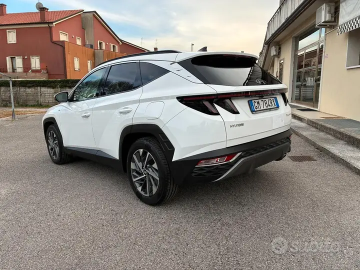 Hyundai Tucson 2023 photo 3