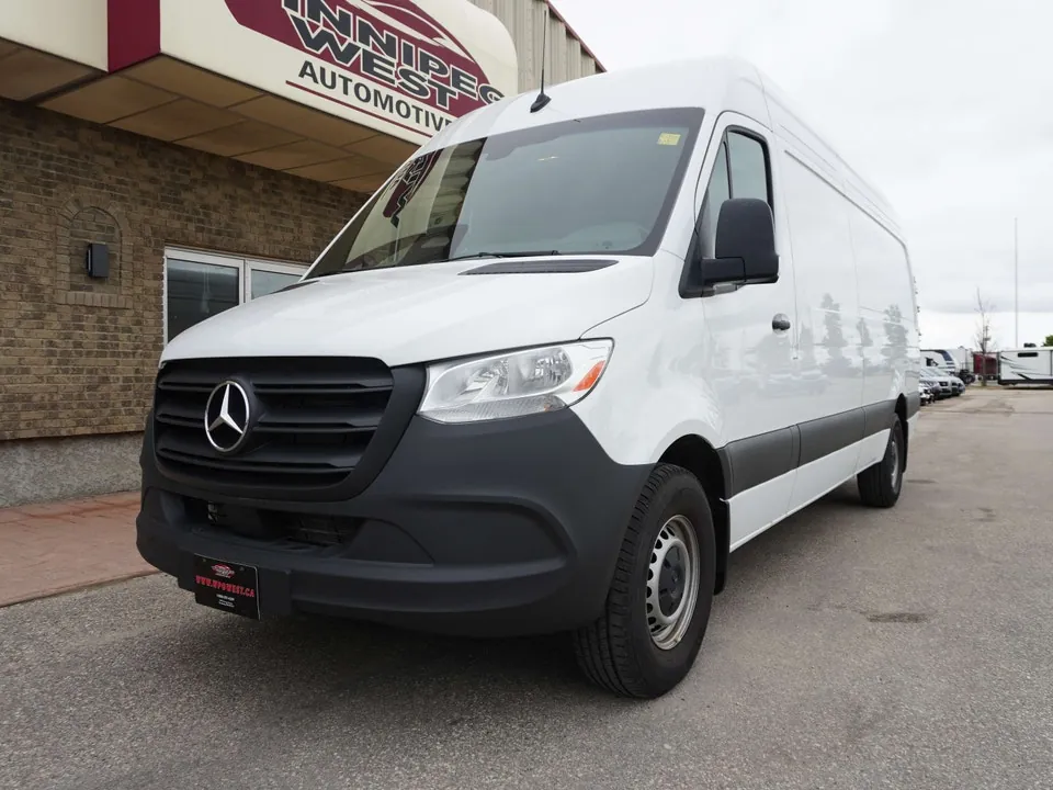 Mercedes-Benz Sprinter 2025 photo 5