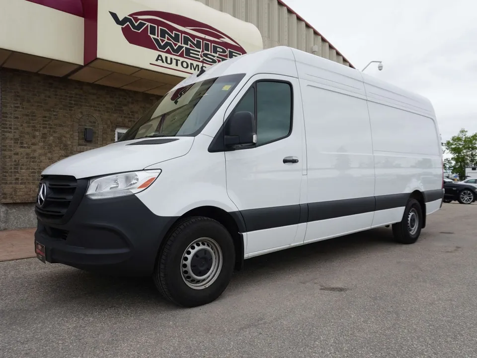 Mercedes-Benz Sprinter 2025 photo 4