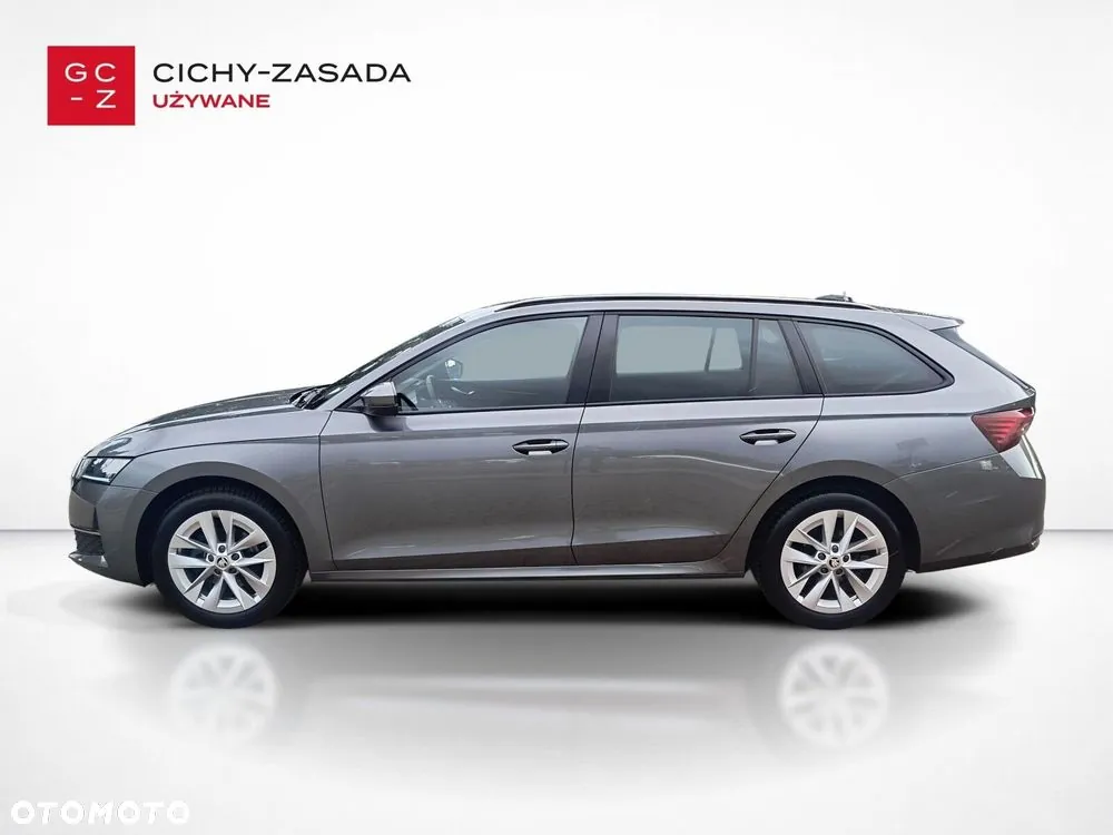 Skoda Octavia 2024 photo 2