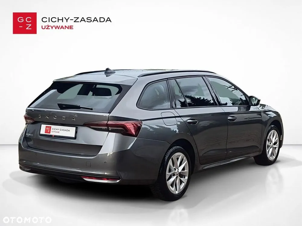 Skoda Octavia 2024 photo 5