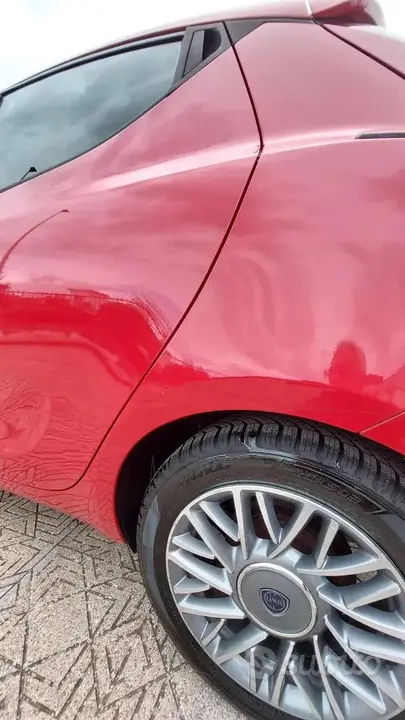 Lancia Ypsilon 2025 photo 2