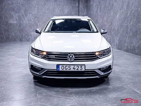Volkswagen Passat Alltrack 2017 photo 2