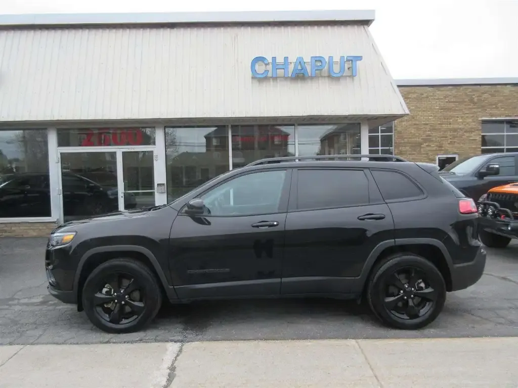 Jeep Cherokee 2023 photo 2