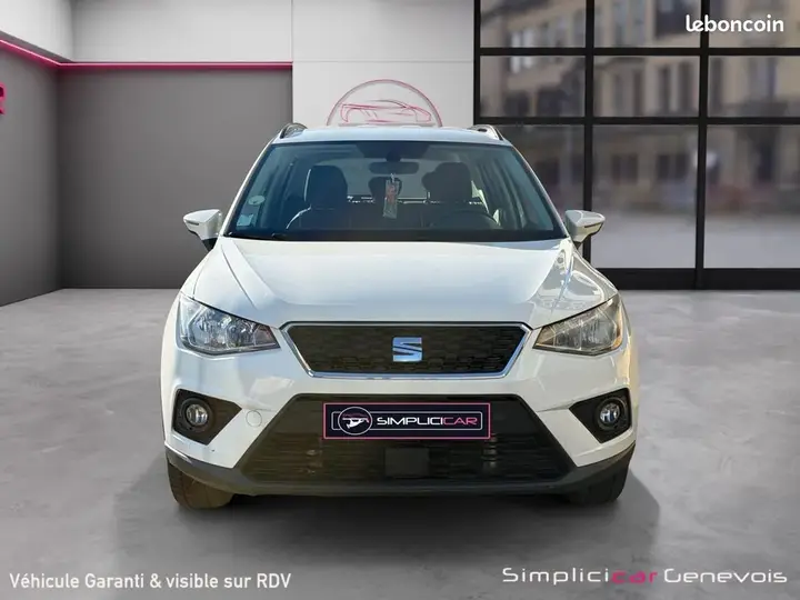 Seat Arona 2019 photo 4