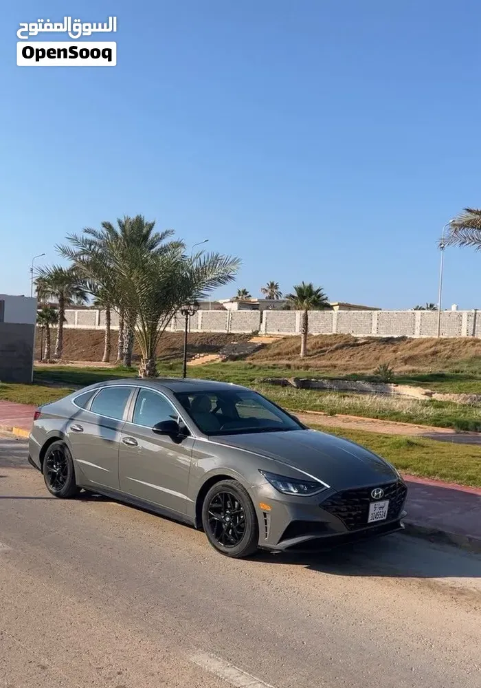 Hyundai Sonata 2022 photo 2