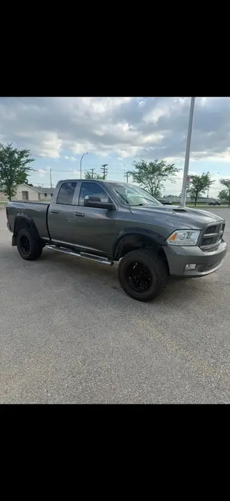 Dodge Ram 1500 2012 photo 3