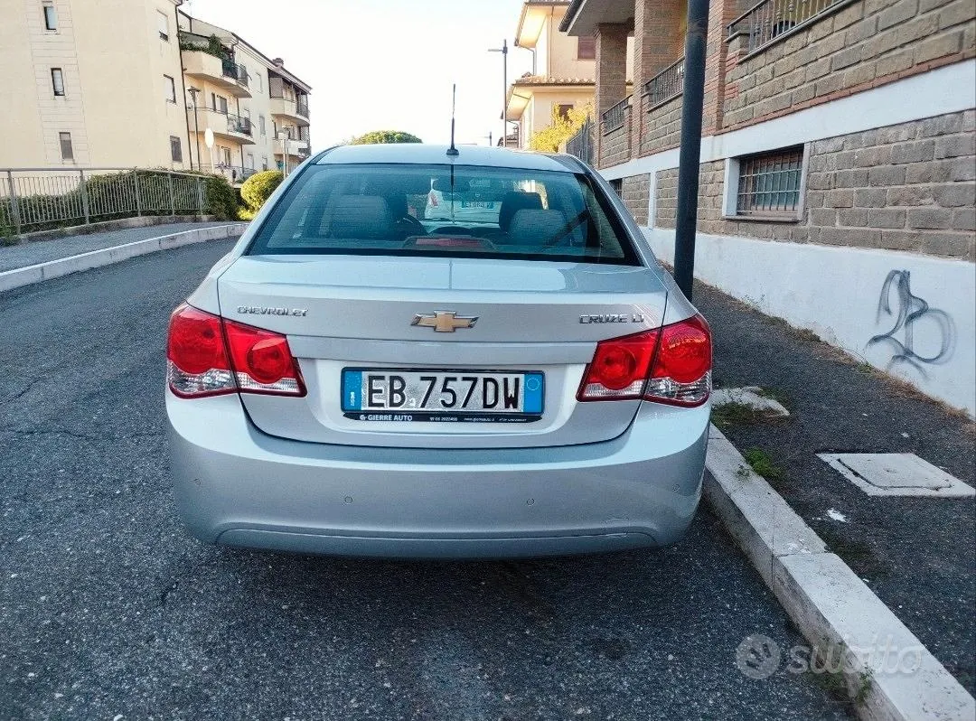 Chevrolet Cruze 2009 photo 4