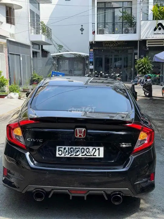 Honda Civic 2019 photo 4