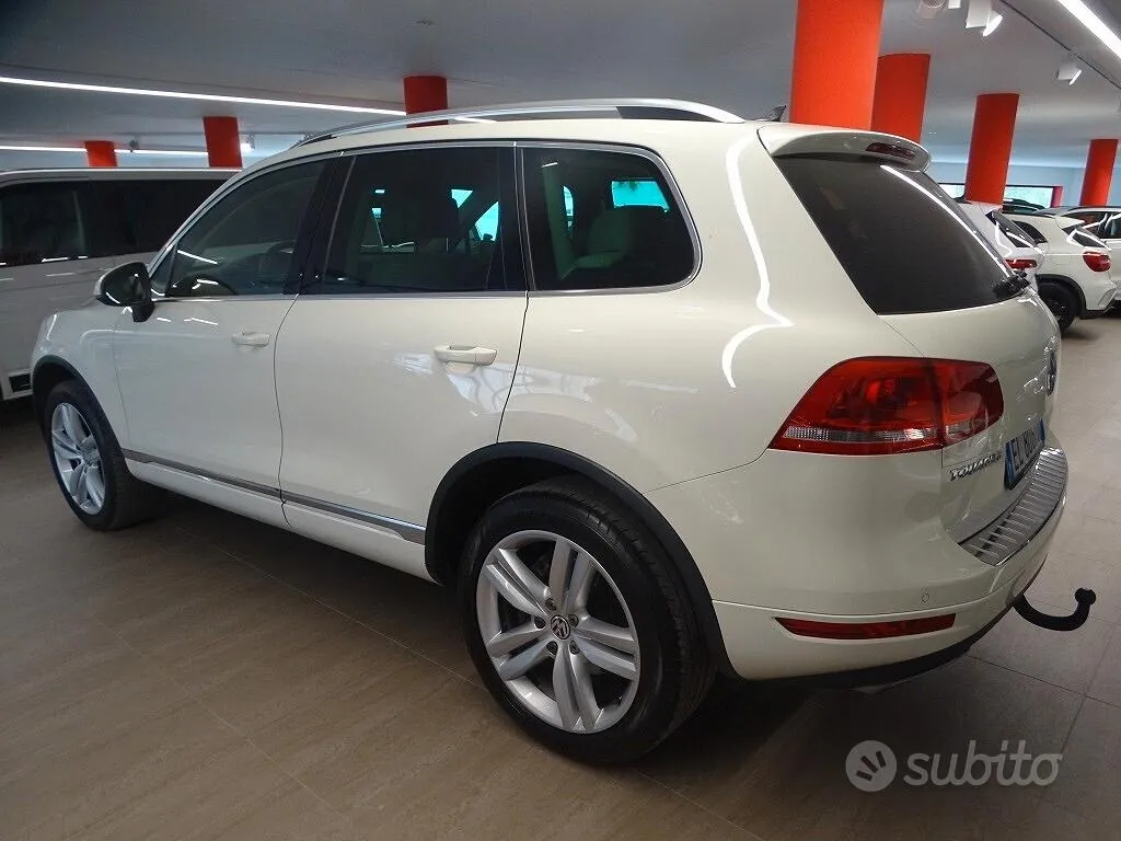 Volkswagen Touareg 2011 photo 4