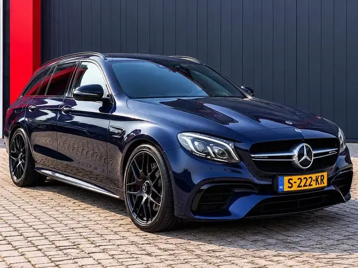 Mercedes-Benz E-Class 2017 photo 3