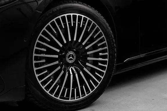 Mercedes-Benz Eqs 2024 photo 3