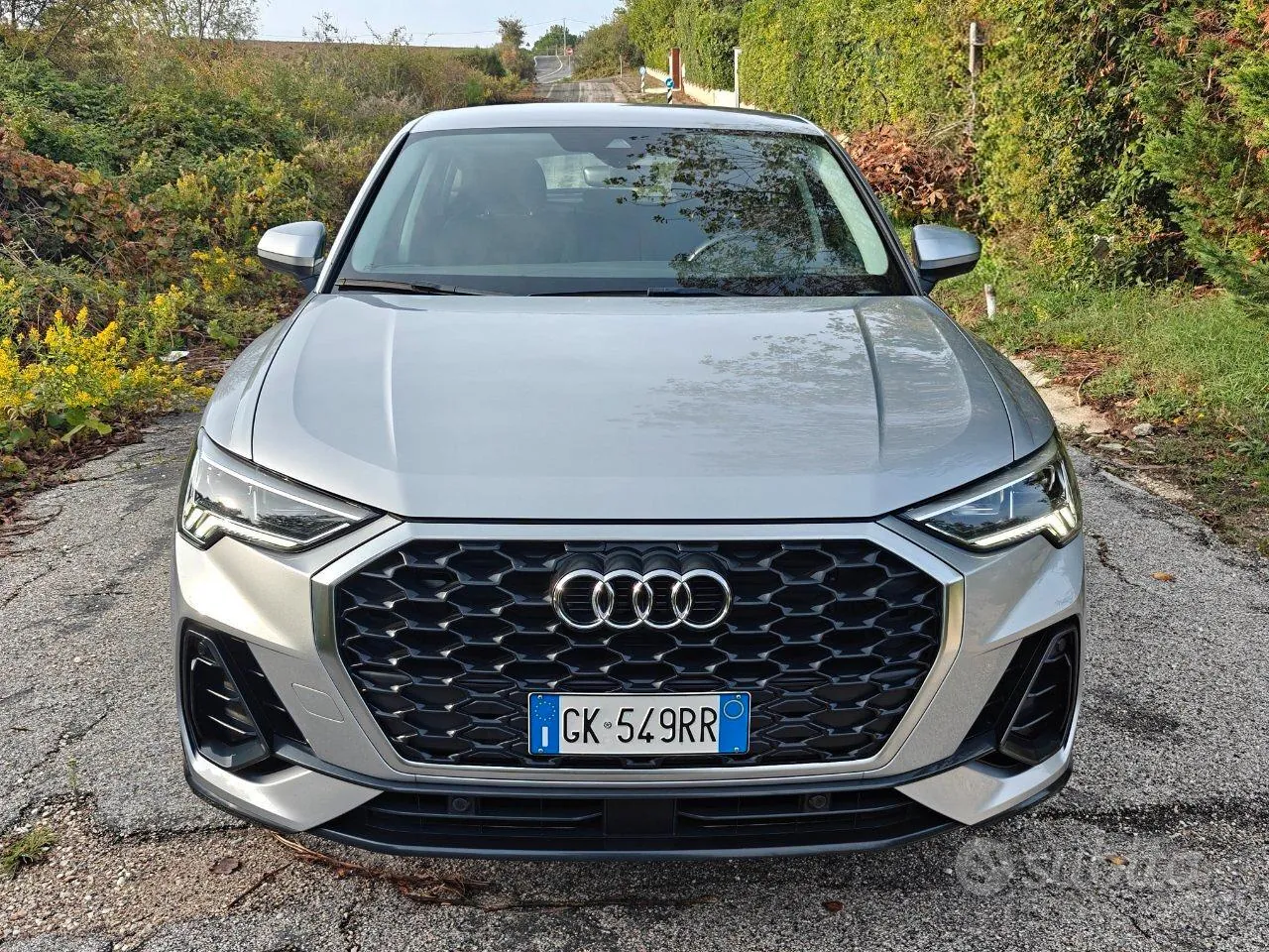 Audi Q3 2022 photo 2