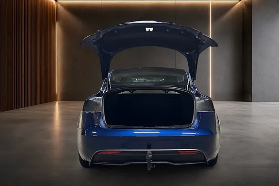 Tesla Model 3 2025 photo 5