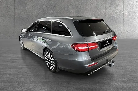 Mercedes-Benz E200 2017 photo 4