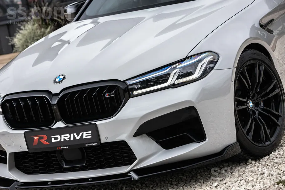 BMW M5 2022 photo 4