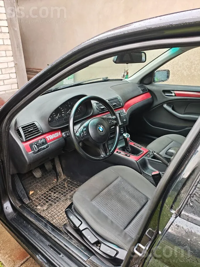 BMW 318 2002 photo 5