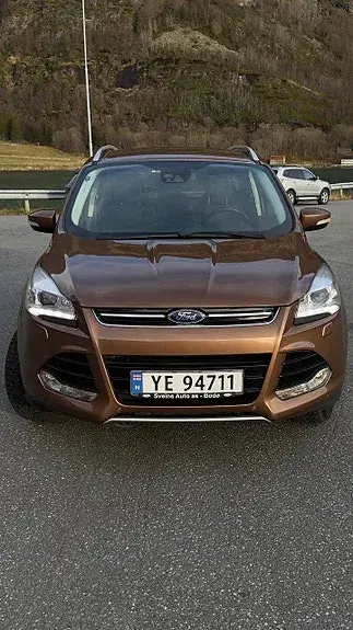 Ford Kuga 2013 photo 4