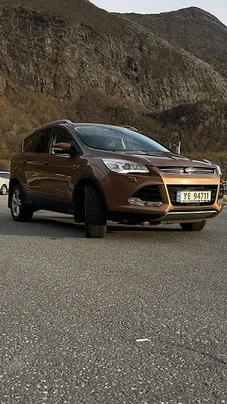 Ford Kuga 2013 photo 2
