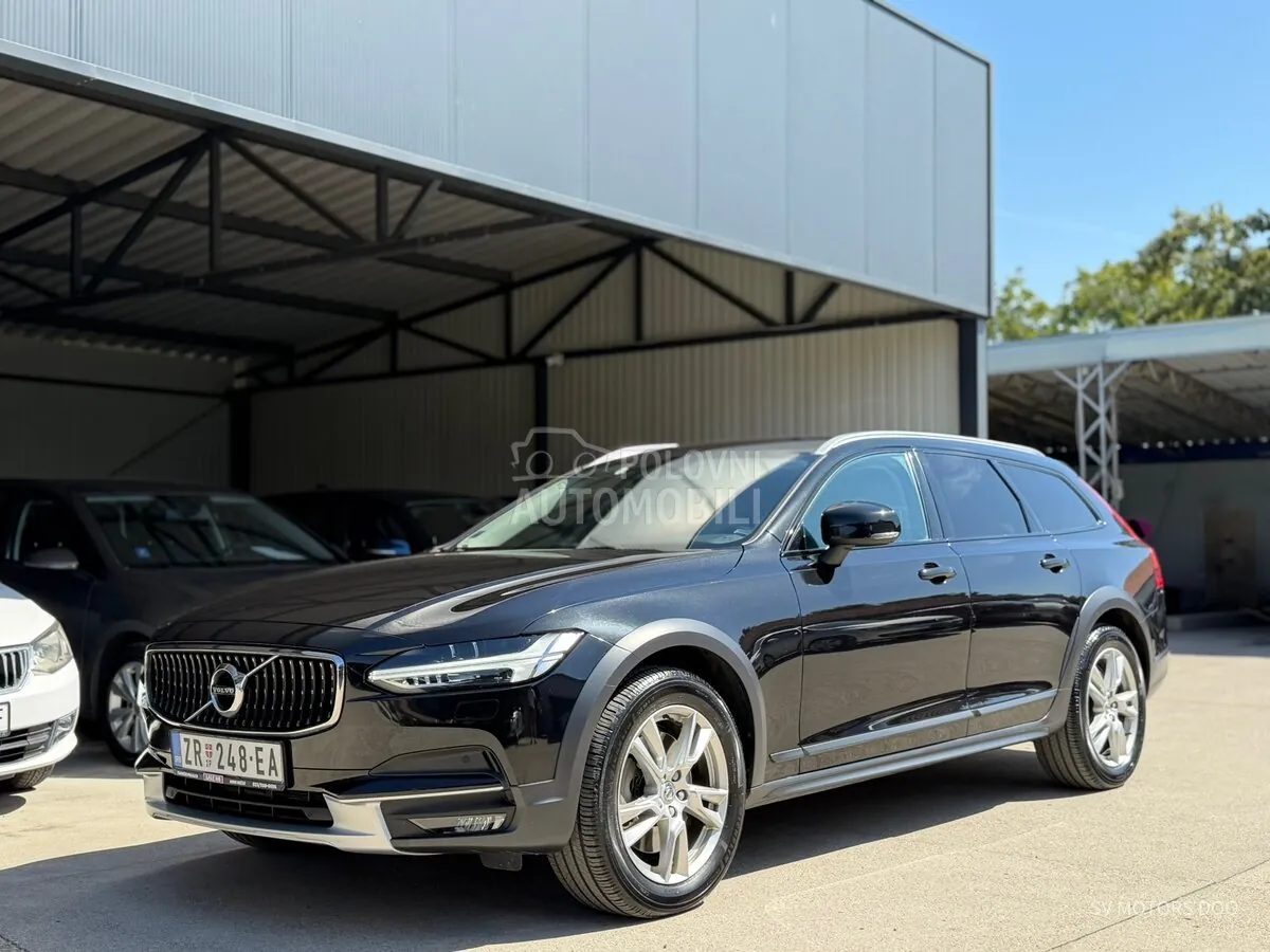 Volvo V90 Cross Country 2017 photo 2