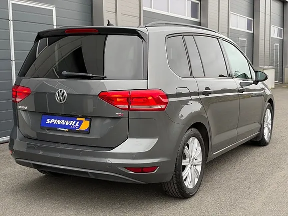 Volkswagen Touran 2017 photo 5