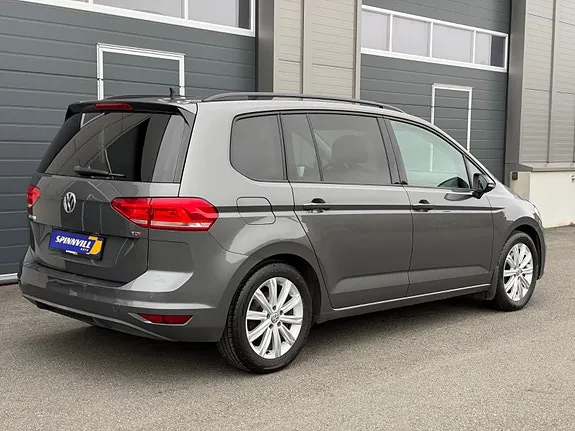 Volkswagen Touran 2017 photo 4