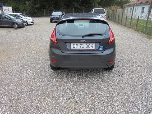 Ford Fiesta 2009 photo 4