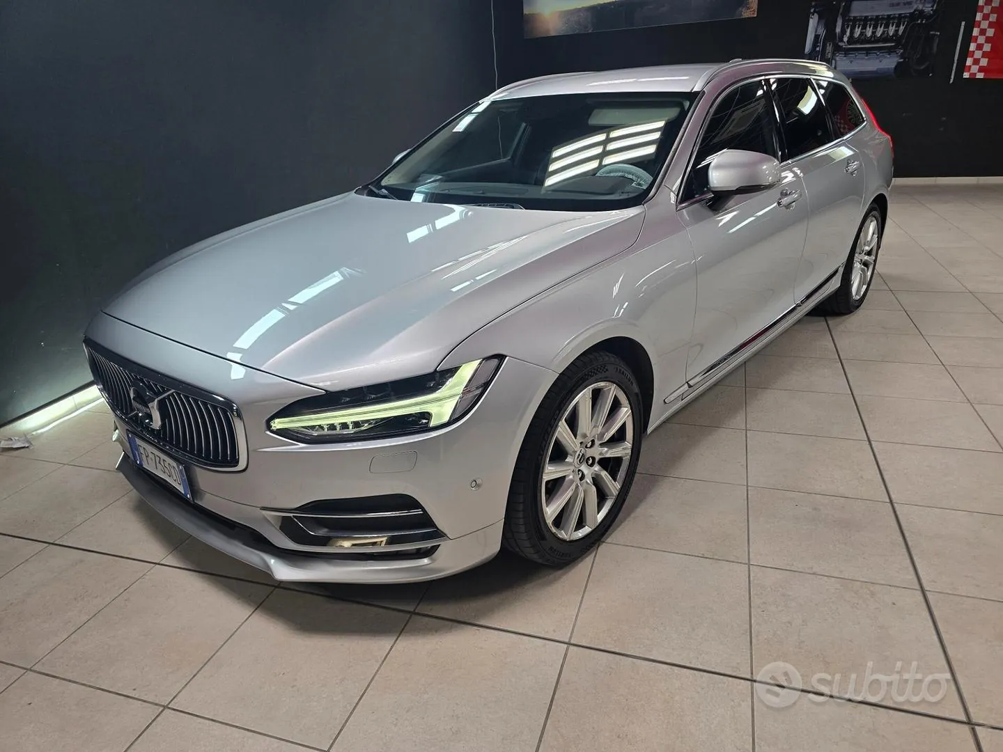 Volvo V90
