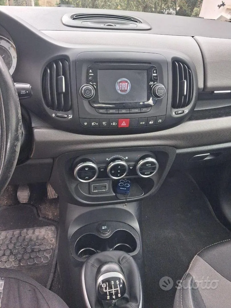Fiat 500L 2016 photo 2