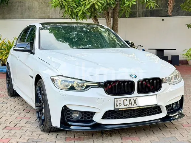 BMW 318I 2016 photo 2