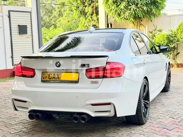 BMW 318I 2016 photo 3