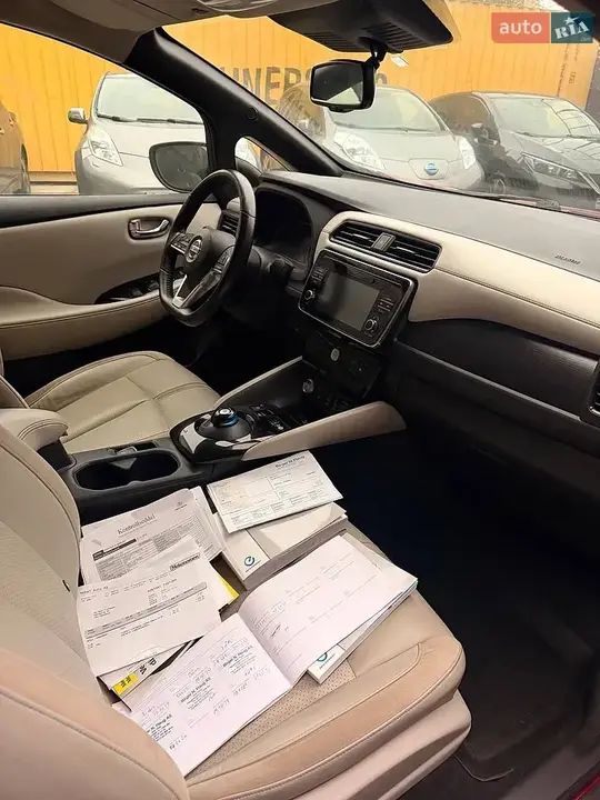 Nissan Leaf 2018 photo 5