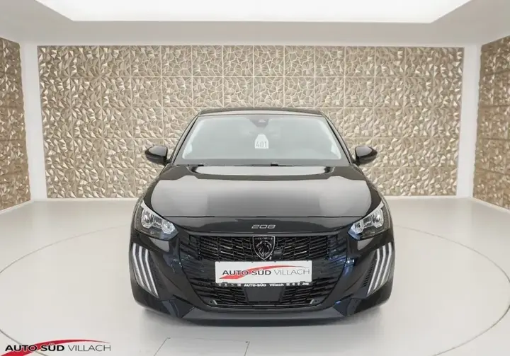 Peugeot 208 Allure 2025 photo 3