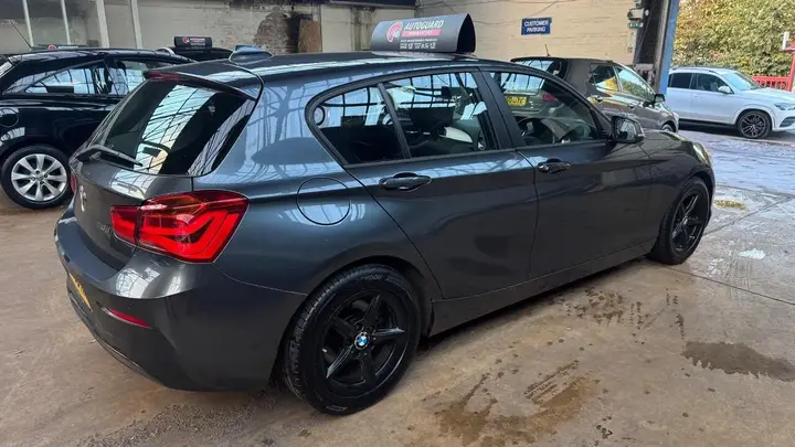 BMW 1 Series 2015 photo 5