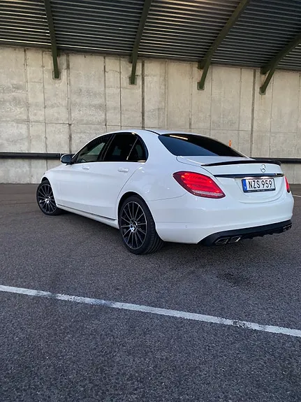 Mercedes-Benz C220 D 2016 photo 2