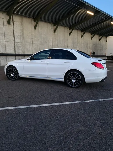 Mercedes-Benz C220 D 2016 photo 5