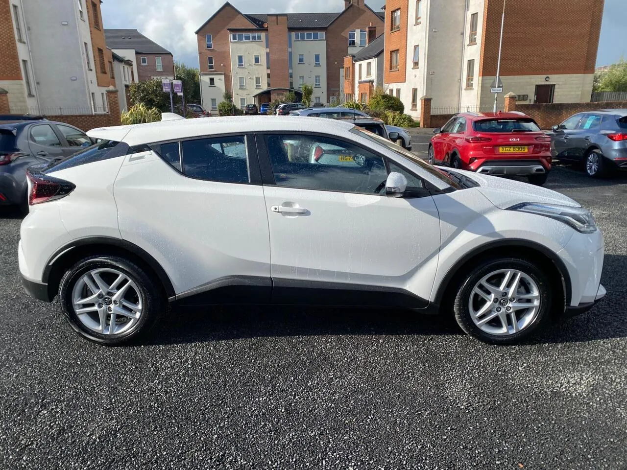 Toyota C-Hr 2022 photo 4