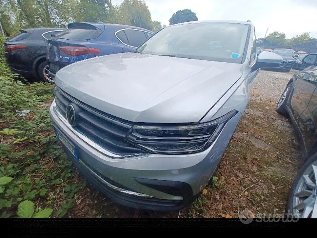 Volkswagen Tiguan 2023 photo 2